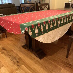 Vintage Trim A Home Holiday Fabric Tablecloth Christmas Tree Colorful Oval 64X68